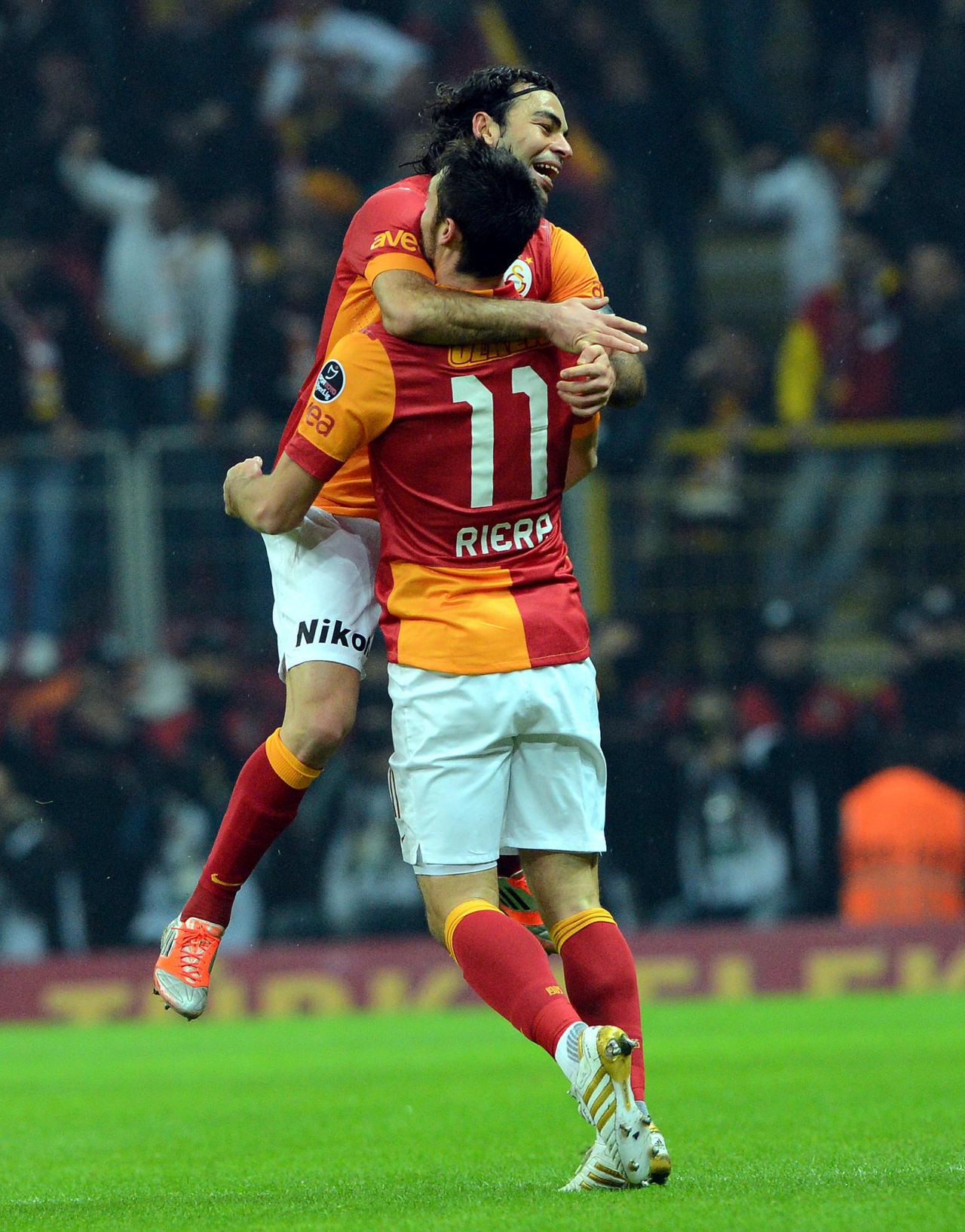 Selçuk İnan ve Albert Riera (Galatasaray'da oynadıkları dönem)
