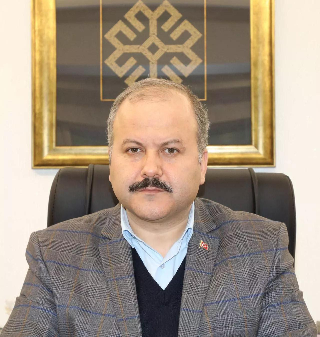 Eğitimci Yazar Ahmet Türkben