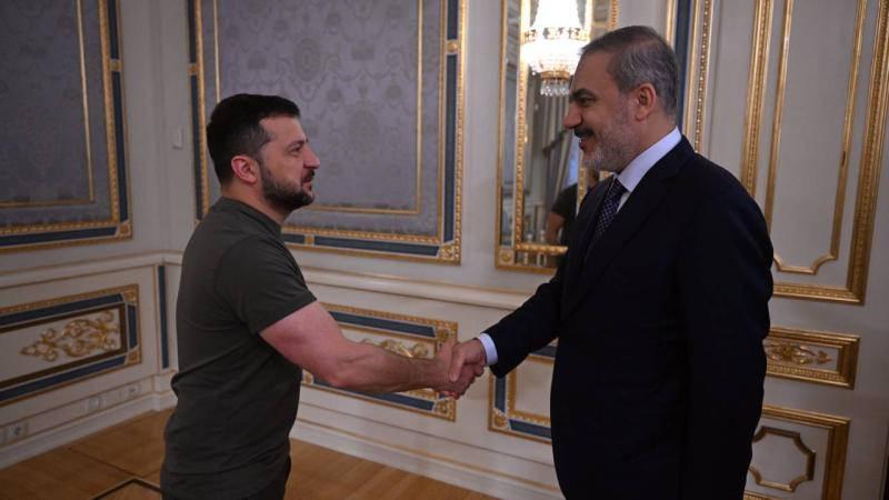 Dışişleri Bakanı Hakan Fidan ve Ukrayna Devlet Başkanı Zelenskiy 