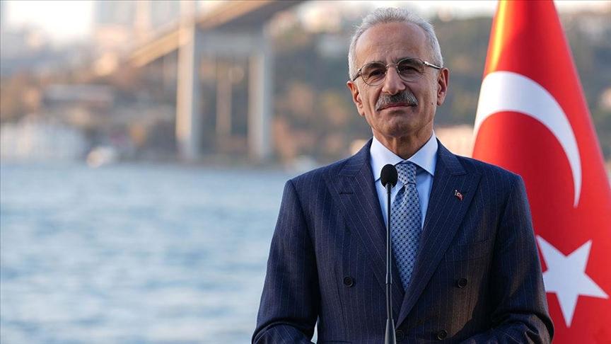 Ulaştırma ve Altyapı Bakanı Abdulkadir Uraloğlu