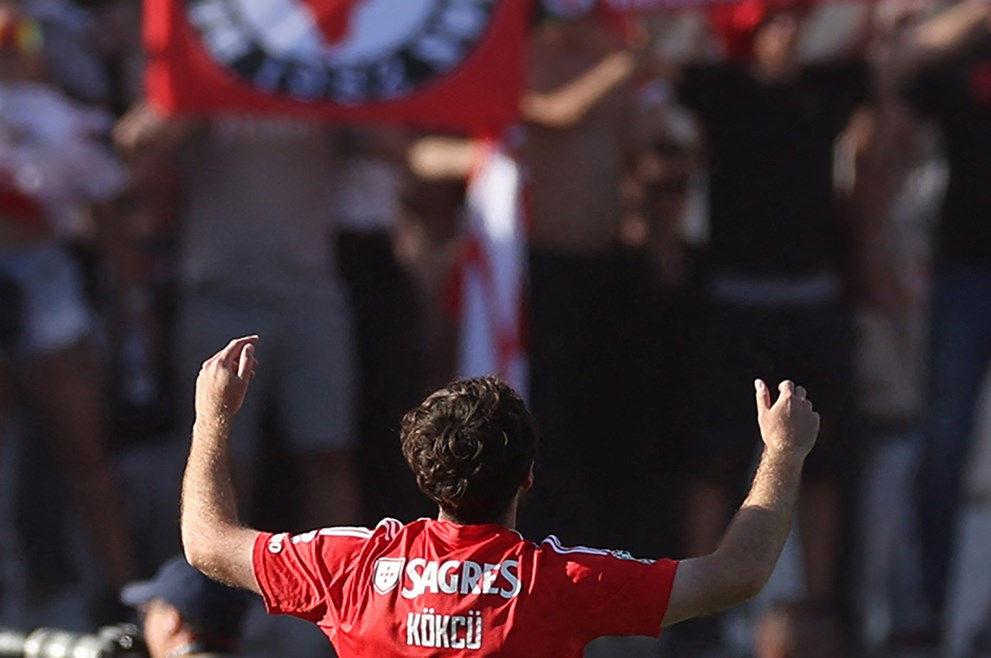Orkun Kökçü'nün gol sevinci