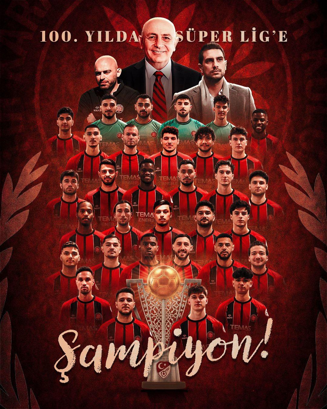 Süper Lig'e yükselen Fatih Karagümrük takımı