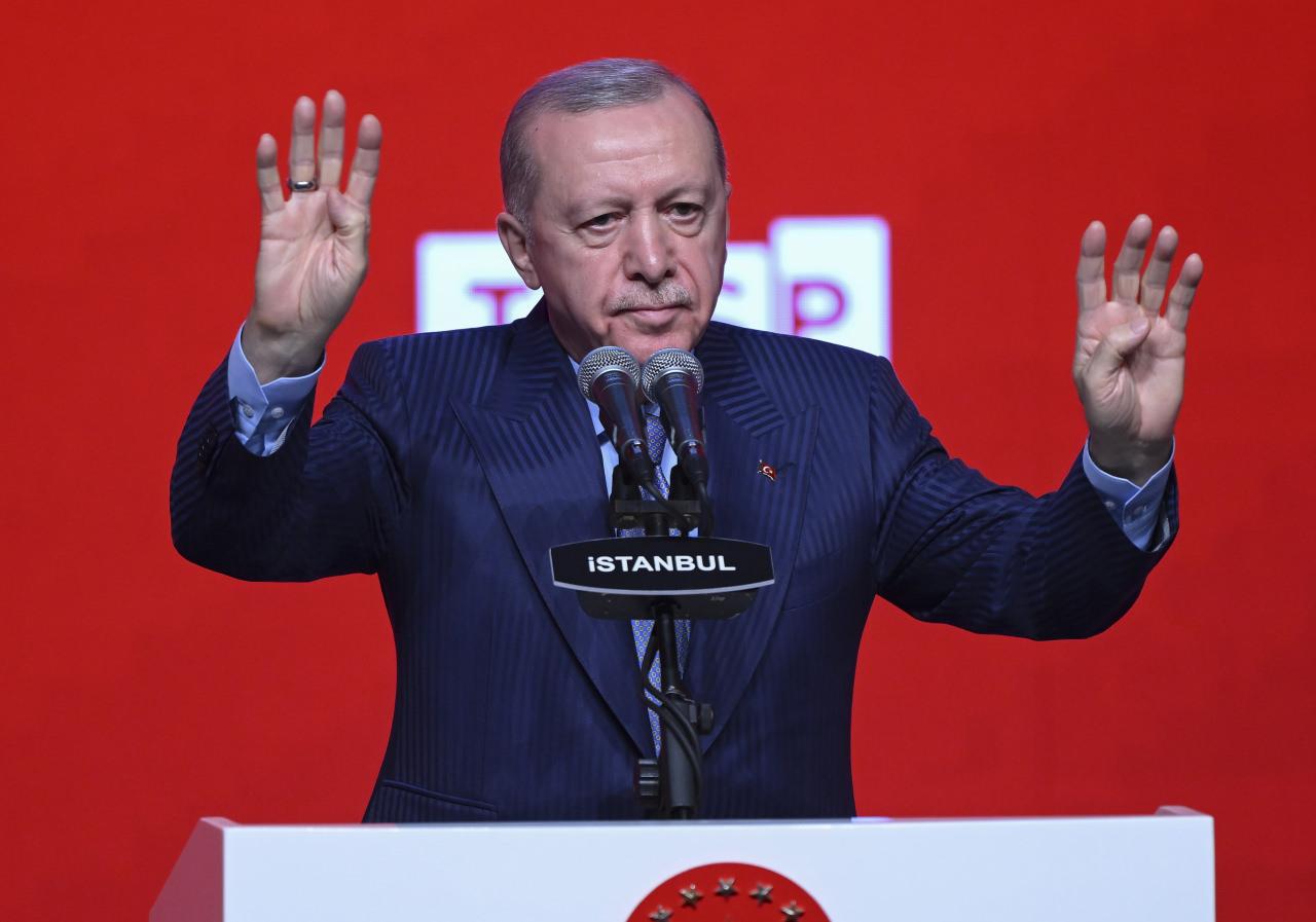 Cumhurbaşkanı Erdoğan'dan "4. Türkiye Gençlik Zirvesi"nde konuştu. 