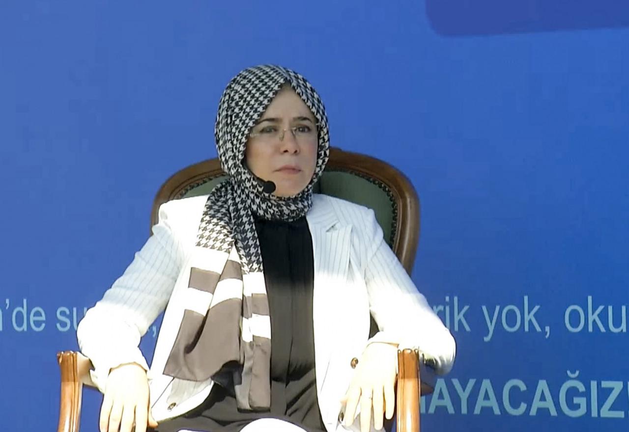 24 TV Program Müdürü Zeynep Türkoğlu