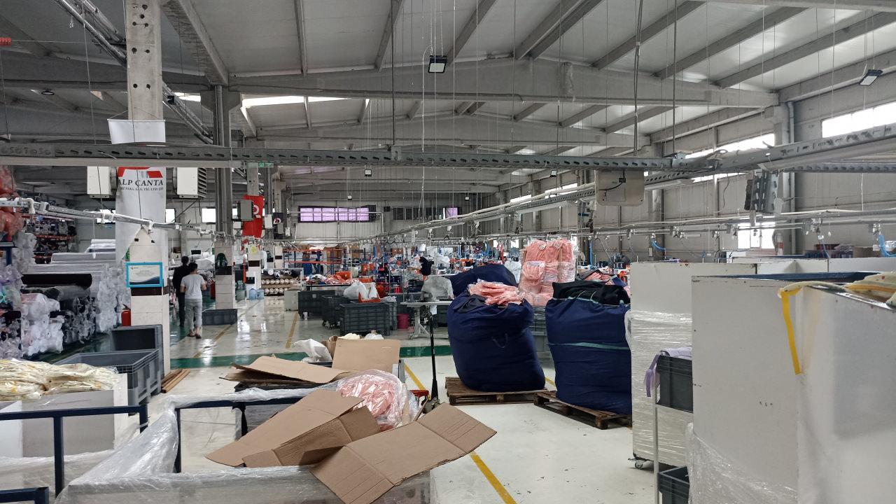 Fabrikada su baskınları meydana geldi. 