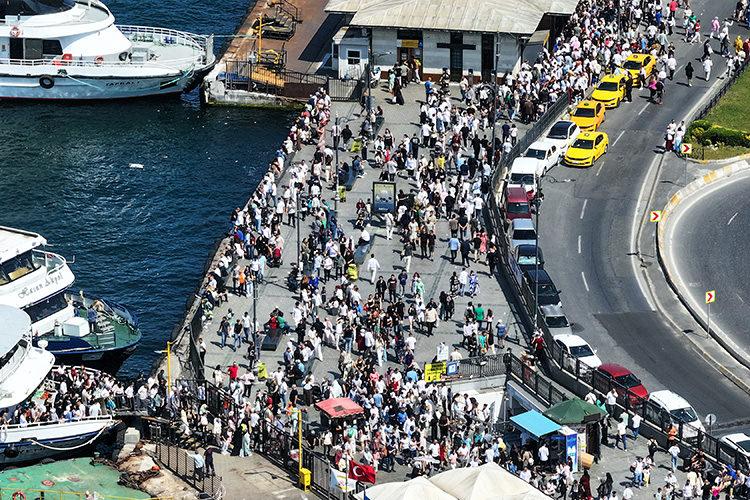 Tarihi Yarımada'da bayram yoğunluğu