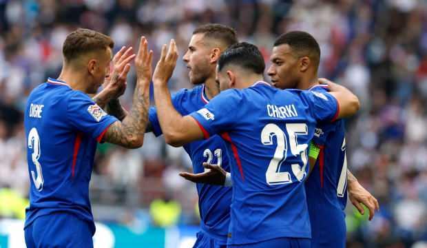 Mbappe sahne aldı! Fransa, Almanya'yı yıktı