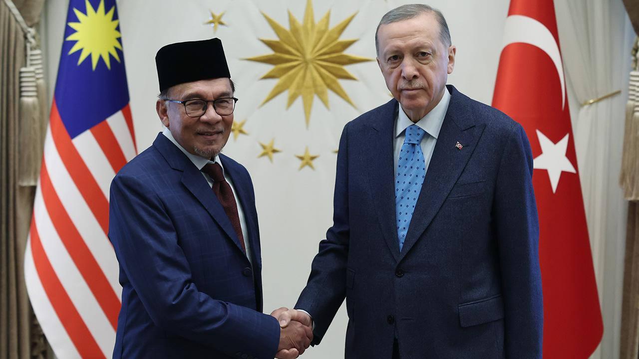 Malezya Başbakanı İbrahim - Cumhurbaşkanı Erdoğan