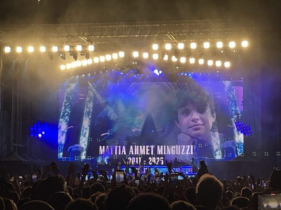 Guns N' Roses Tüpraş Stadyumu'nda
