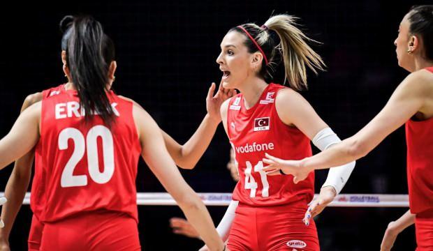 Filenin Sultanları &Ccedil;in'i bozguna uğrattı: 4'te 4'le başladılar