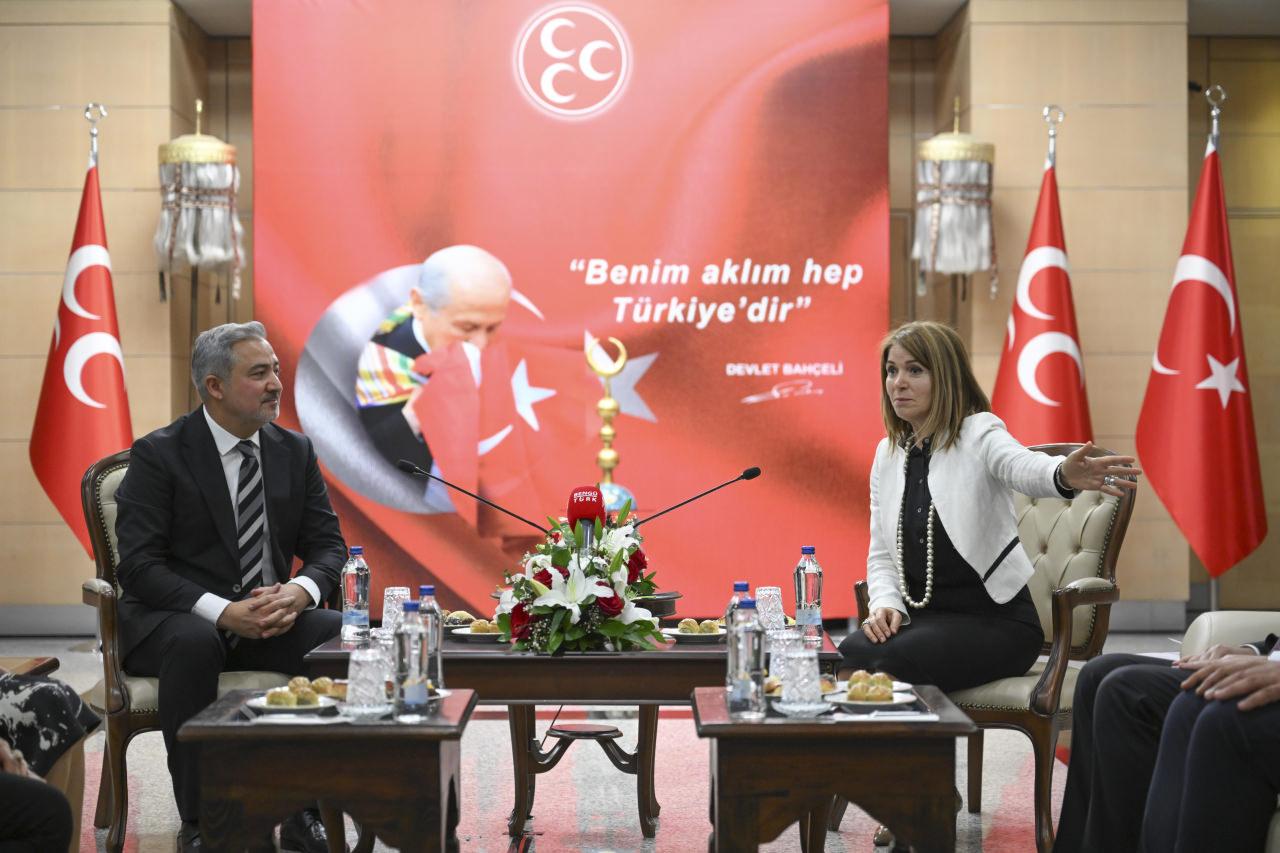 Kurban Bayramı dolayısıyla düzenlenen siyasi partiler arası bayramlaşma programı kapsamında, Dem Parti heyeti, MHPi’yi ziyaret etti. 
