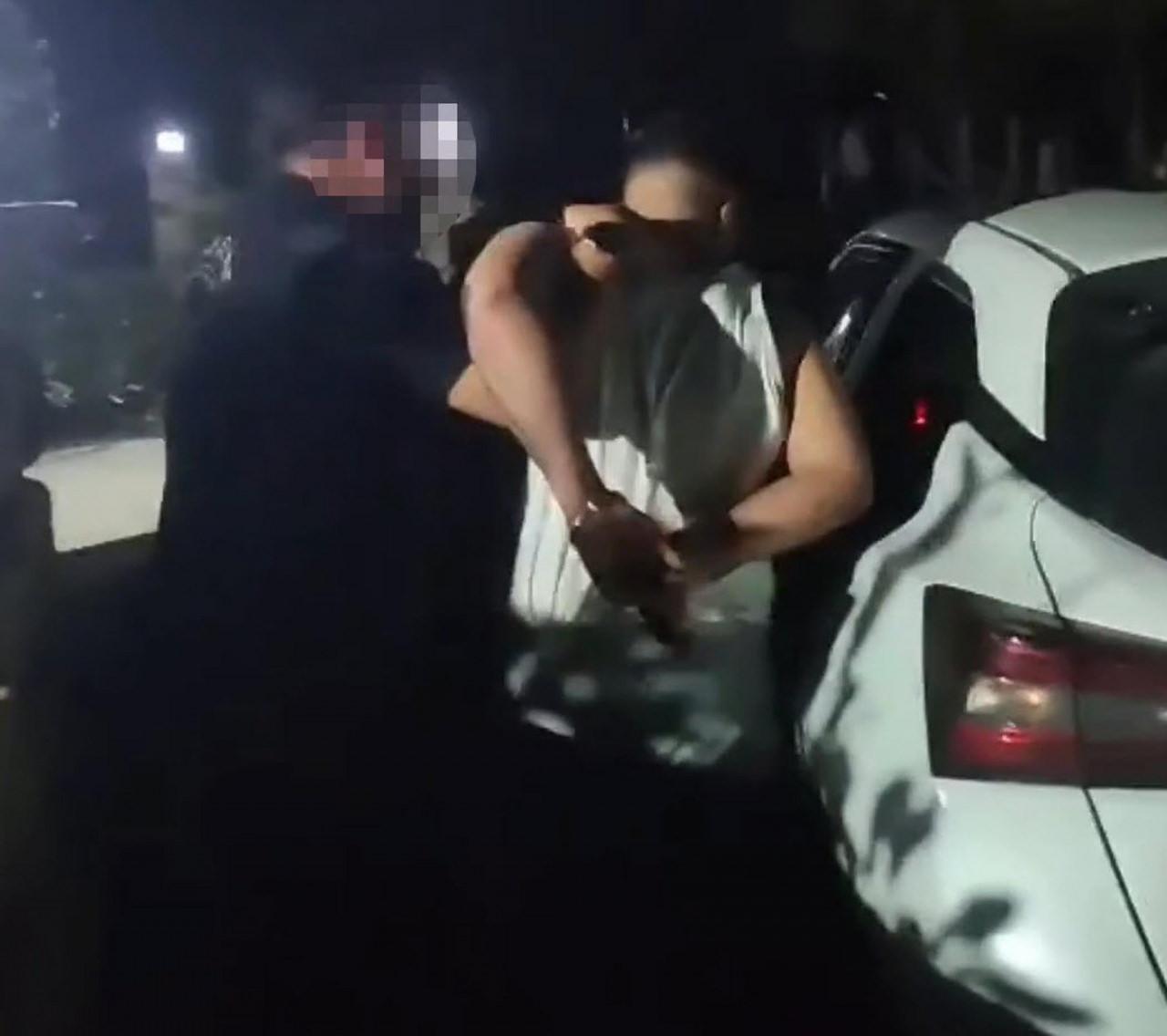 Alacak meselesi nedeniyle tartıştığı arkadaşını öldürdü