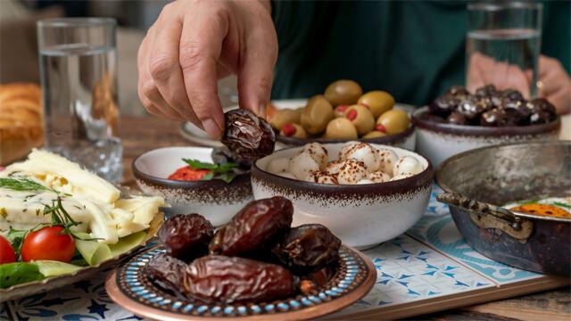 Hurma almak