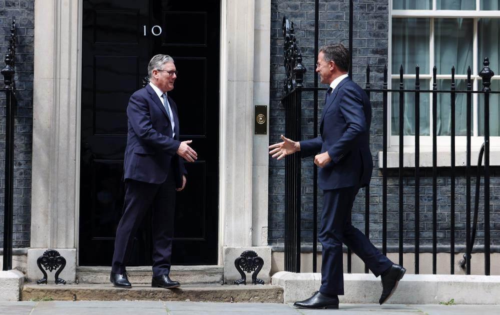 NATO Genel Sekreteri Rutte ile İngiltere Başbakanı Starmer bir araya geldi