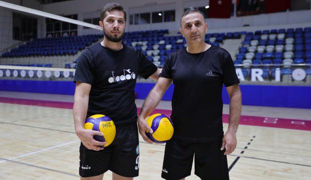 Baba ve oğul Hakkari'de şampiyon oldular, 2. Lig'e çıktılar