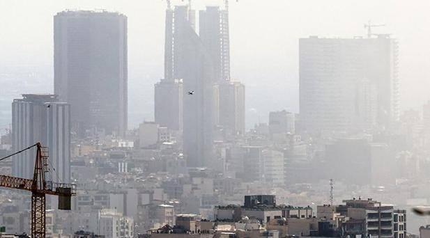 Tel Aviv'in doğusundaki İsrail borsasının merkez binası.