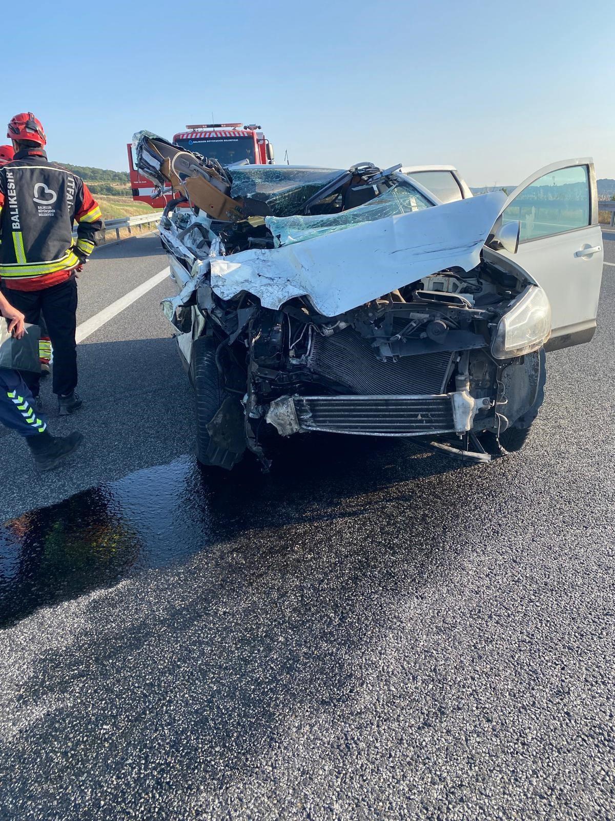 Tıra arkadan çarpan SUV'un son hali