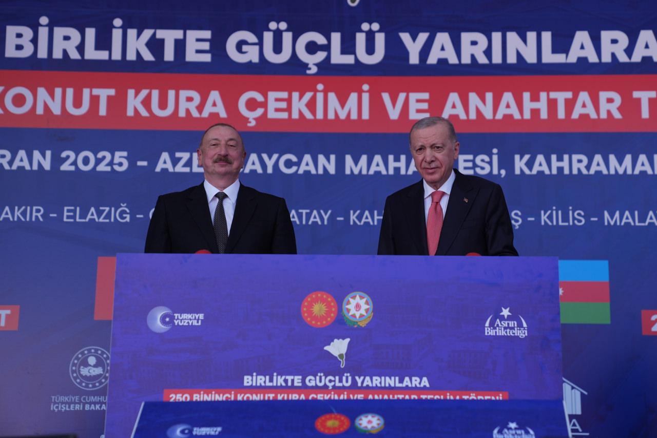 Cumhurbaşkanı Recep Tayyip Erdoğan ve Azerbaycan Cumhurbaşkanı İlham Aliyev
