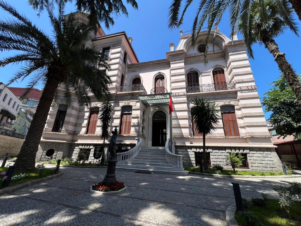 Kostaki Konağı