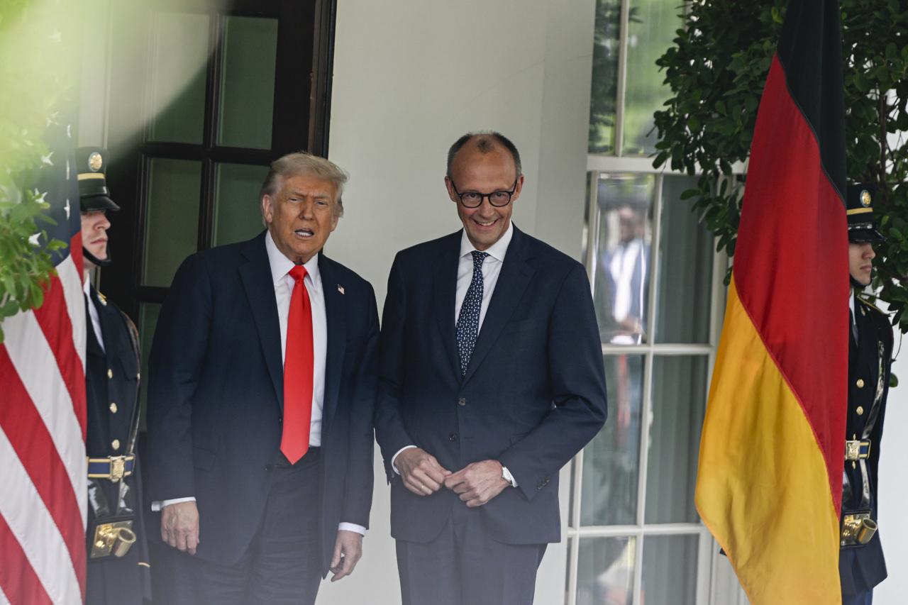 Donald Trump ve Friedrich Merz