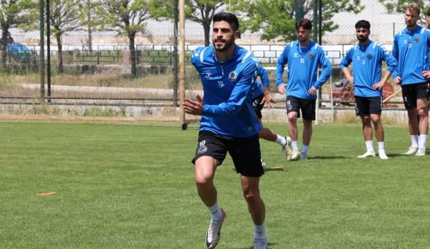 1.5 sezon oynadı! 34 yaşındaki oyuncuyla yol ayrımı