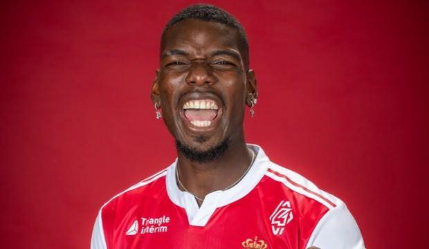 2 yıl sonra futbola geri döndü! Fransız devine imza attı
