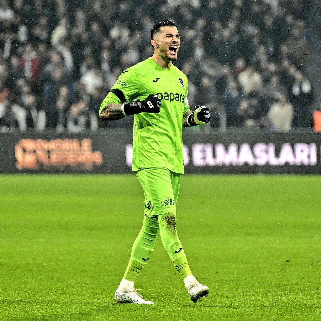 Trabzonspor kalecisi Uğurcan Çakır
