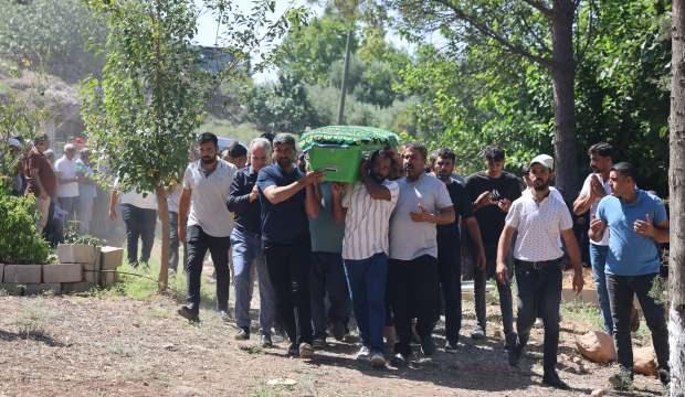 Ablasının evlenmesine dayanamadı! Kalp krizi geçirerek öldü