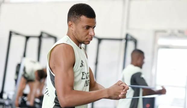 Günden güne eridi! Mbappe'nin hastalığı açıklandı