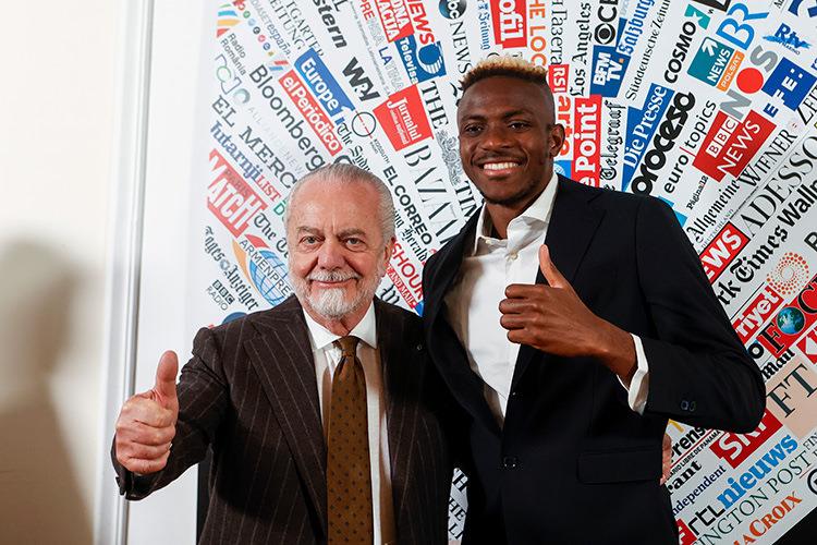 Napoli Başkanı De Laurentiis ve Osimhen