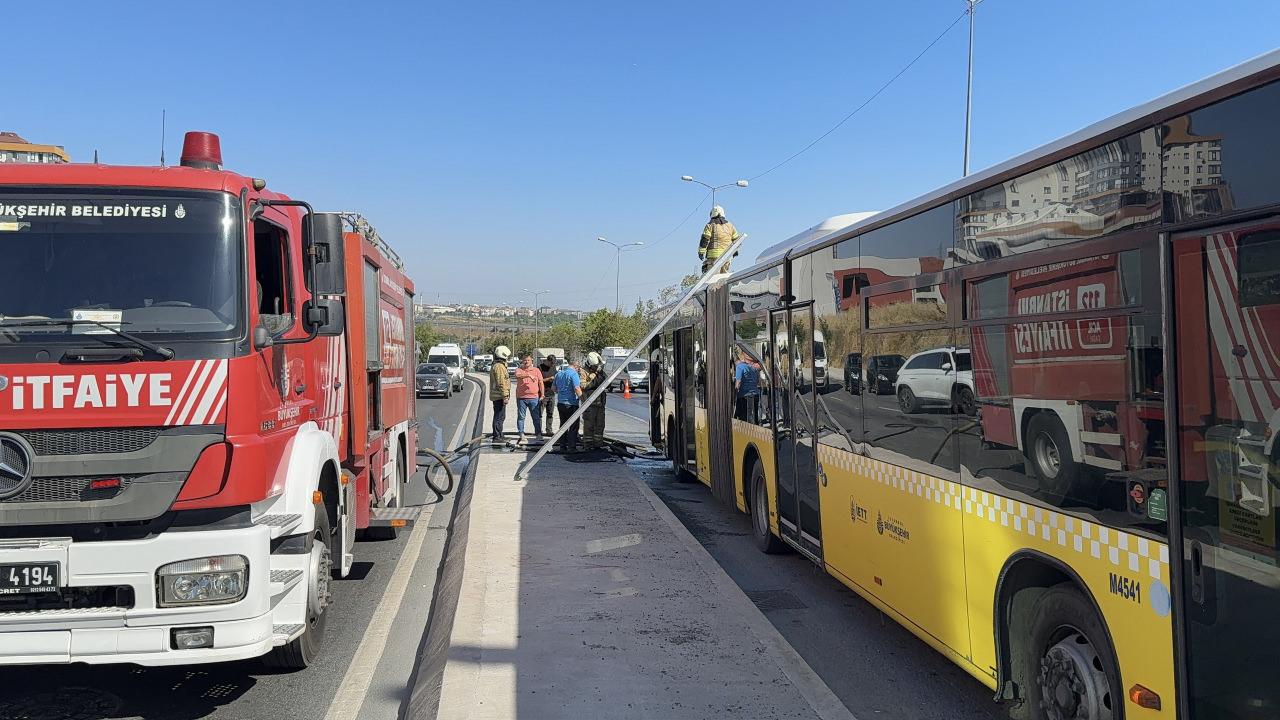 İETT otobüsünde yangın