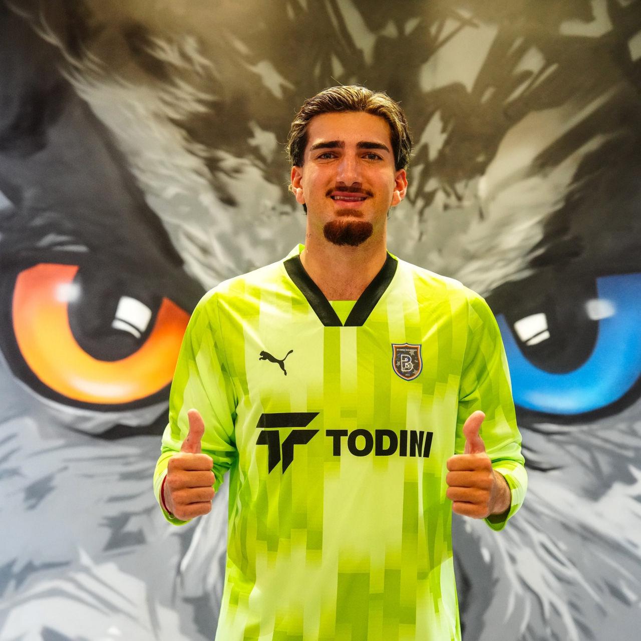 Başakşehir'in yeni kalecisi Luca Ekrem Stancic