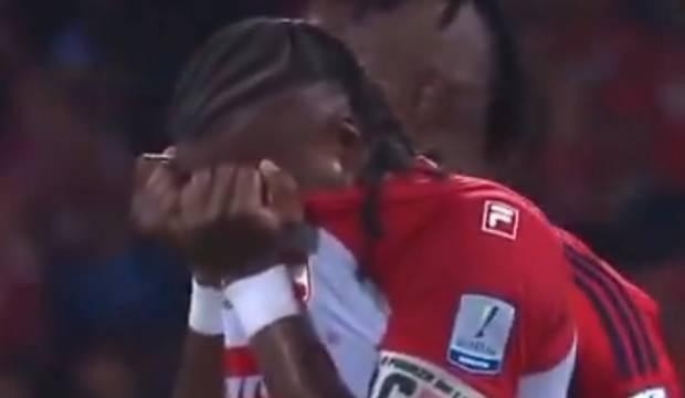 39 yaşındaki Hugo Rodallega, gözyaşlarıyla şampiyonluk hediye etti 