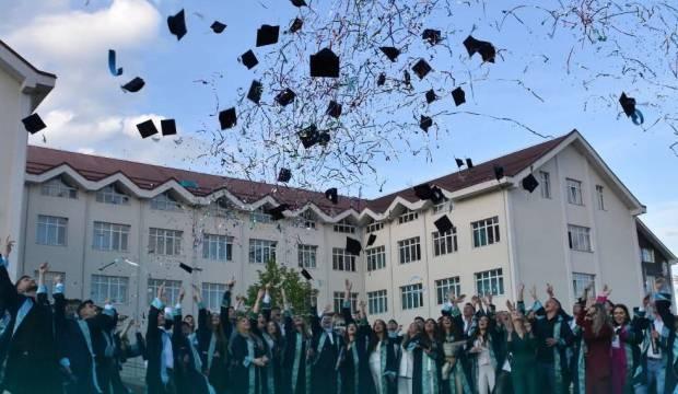 6 kıtadan geldiler, Maarif Mezuniyet Töreni'nde buluşuyorlar