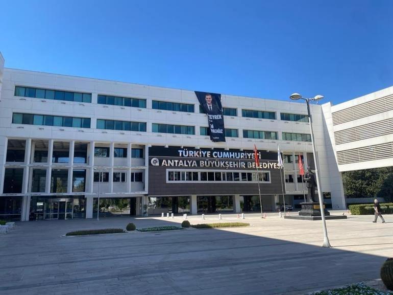 Antalya Büyükşehir Belediye Başkanı Muhittin Böcek'e soruşturmanın detayları ortaya çıktı.