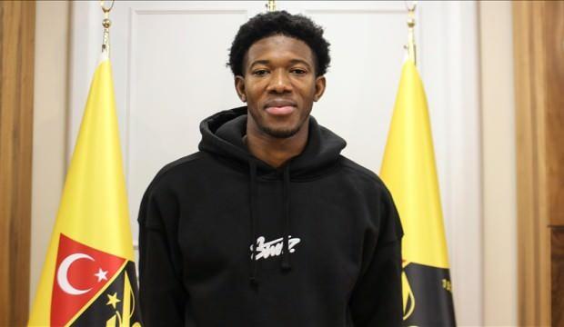 Afrika'dan İstanbul'a üniversite okumaya geldi! 1. Lig'den Avrupa devine gitti