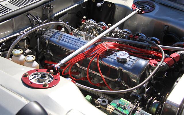 Nissan marka bir araca ait motor
