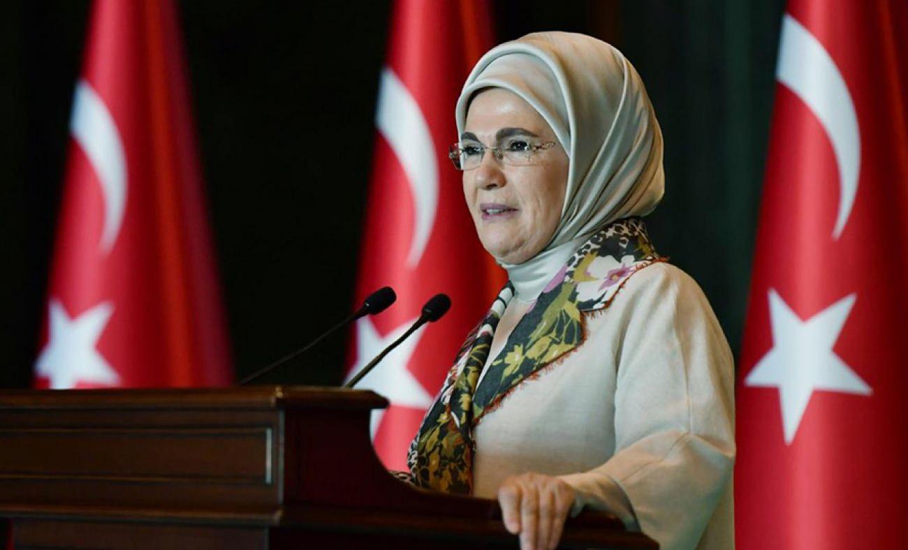 Emine Erdoğan, Koruyucu Aile Günü'nü kutladı