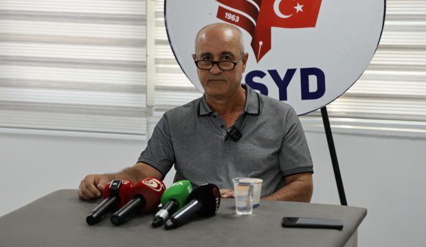 Hayatını Adanaspor'a vakfetti, 30 yılın ardından takım küme düşünce istifa etti