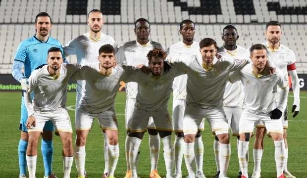 Kalecisinden forvetine tam 10 isim! 1. Lig ekibinde ayrılık rüzgarı