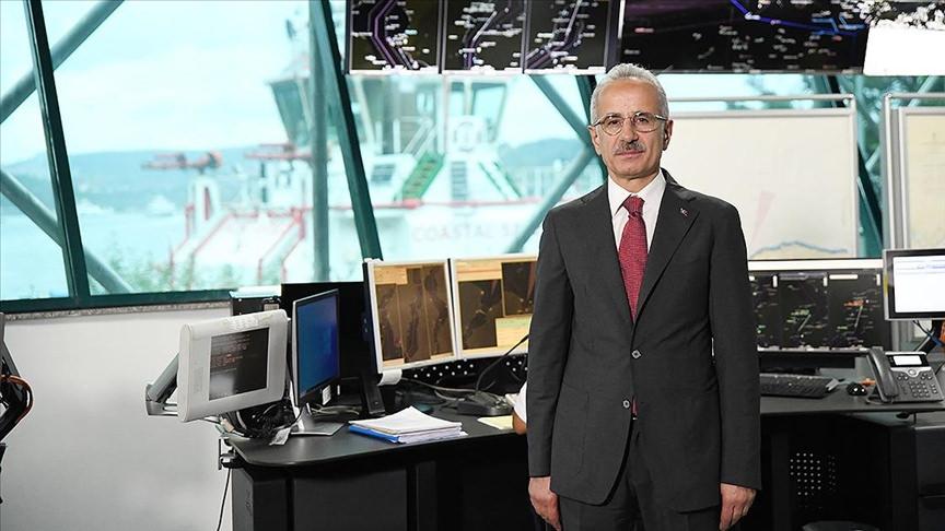  Ulaştırma ve Altyapı Bakanı Abdulkadir Uraloğlu
