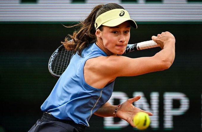 Türkiye tenis tarihine geçen milli sporcumuz Zeynep Özdemir