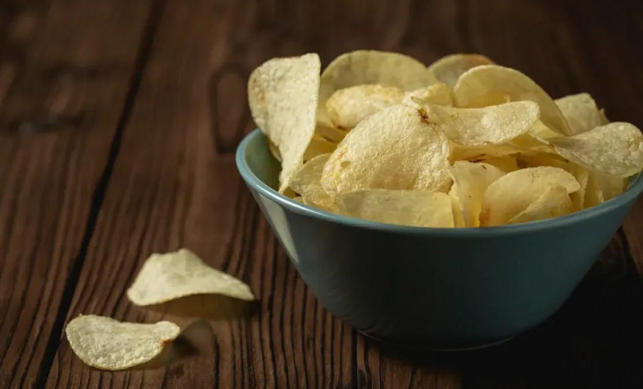 Mineral yağ kalıntısı tespit edildi! Hollanda'da Lays cipsler toplatılıyor