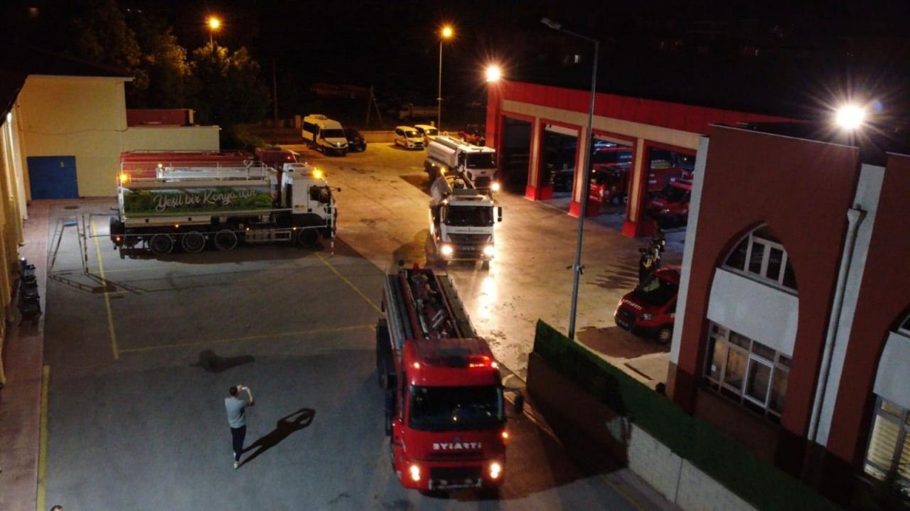 Ekipler Konya'dan Hatay'a gittiler. 