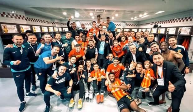 Süper Lig ekibinden flaş hamle! 6 yıldızıyla vedalaştı