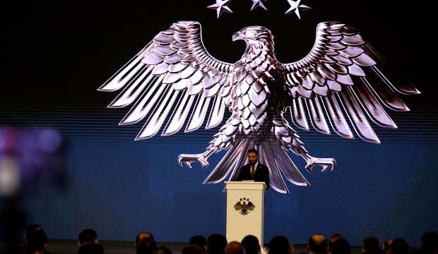 Suriye'de devrim niteliğinde yenilik! Devlet arması değişti