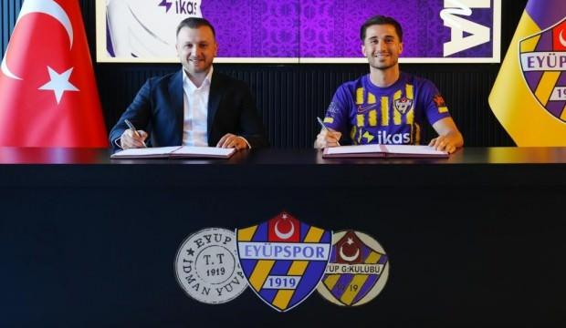 TFF 1. Lig'de şampiyon olup serbest kalmıştı: Süper Lig ekibine imzayı attı