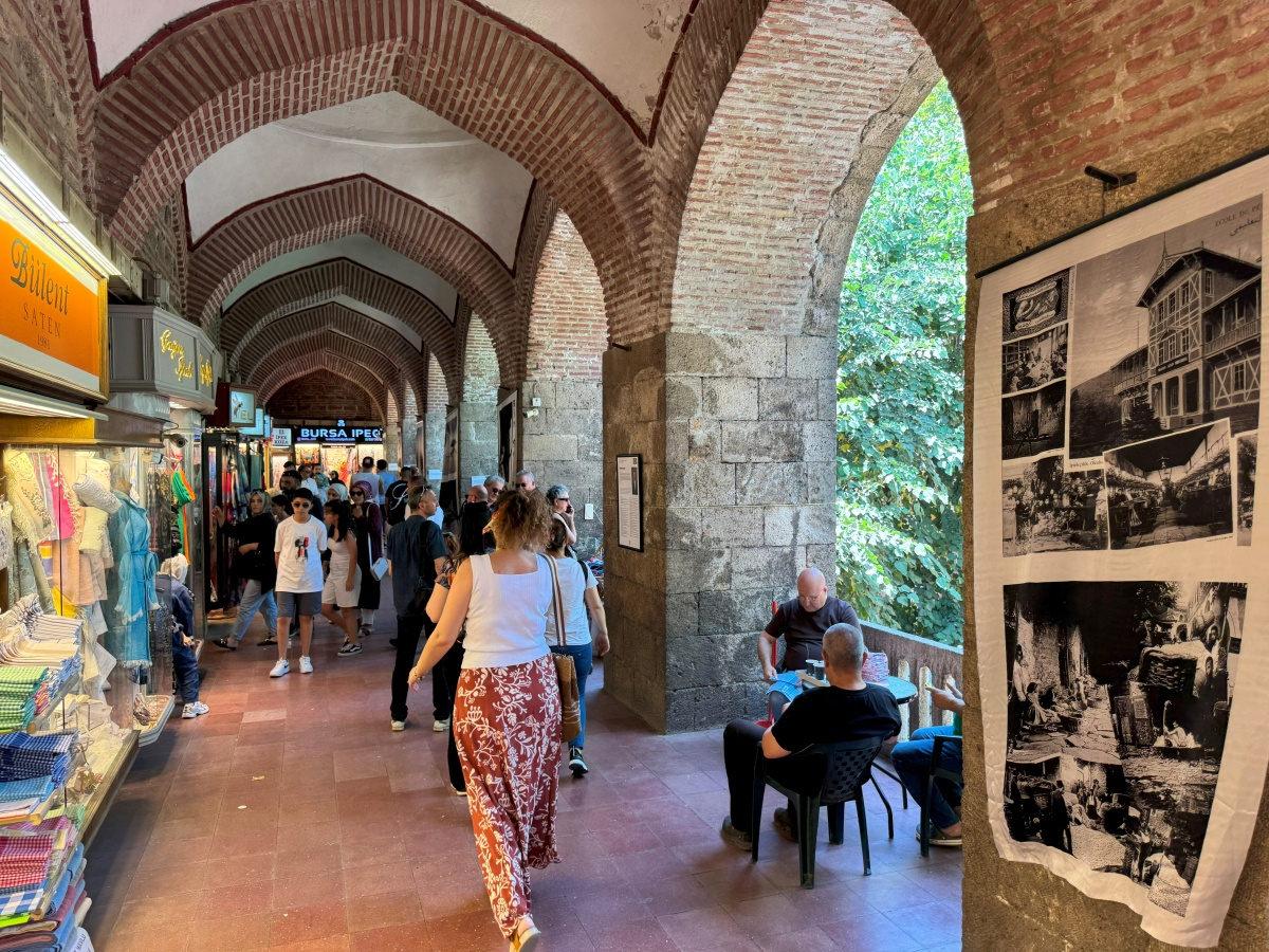 İpekböceğinin hikayesi Kozahan’da sergileniyor