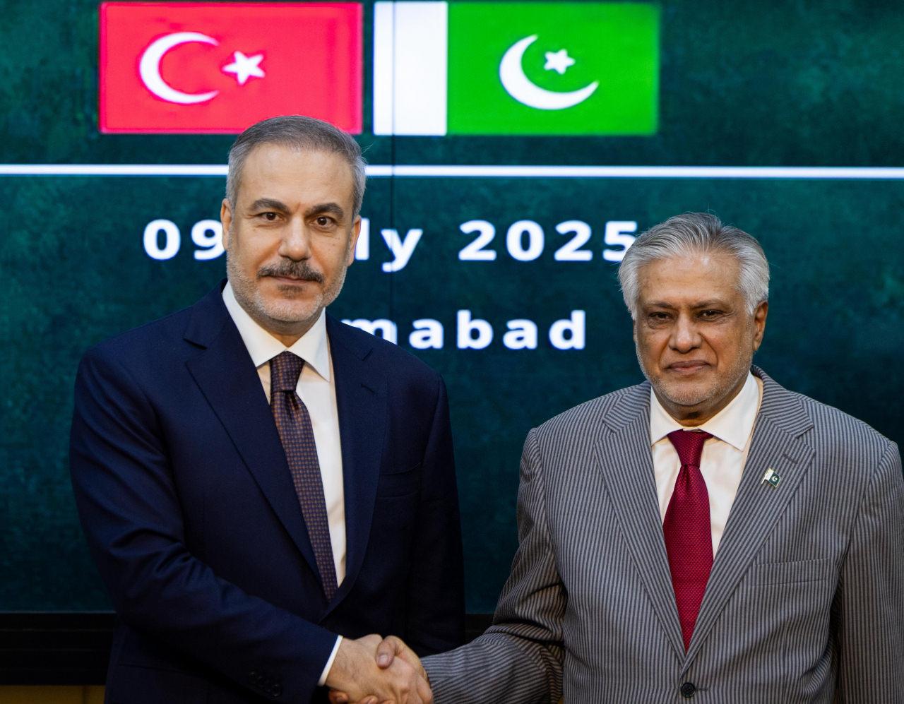 Fidan ve Ishaq Dar, görüşmenin ardından ortak basın toplantısı düzenledi