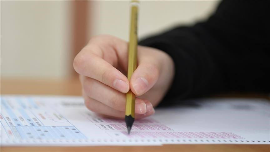 "2025 Ortaöğretime Geçiş Tercih ve Yerleştirme Kılavuzu" yayımlandı.